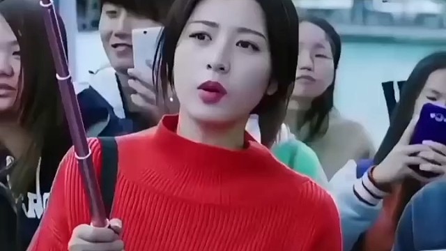悍匪可不会惯着小仙女