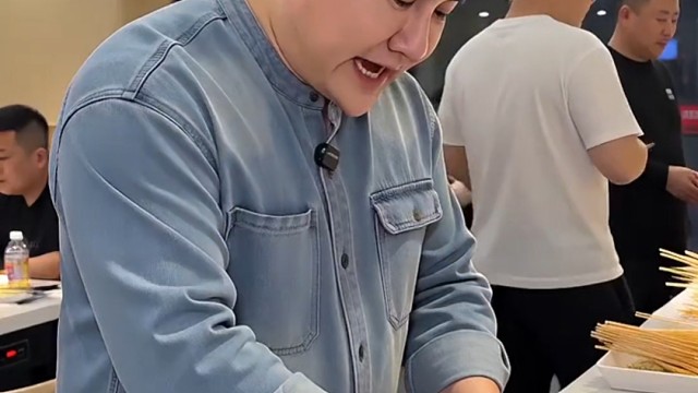 吃涮串就选承德县万荣广场川麻婆