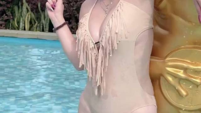 泳装穿搭