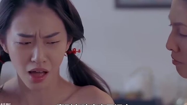 再捏就爆开了