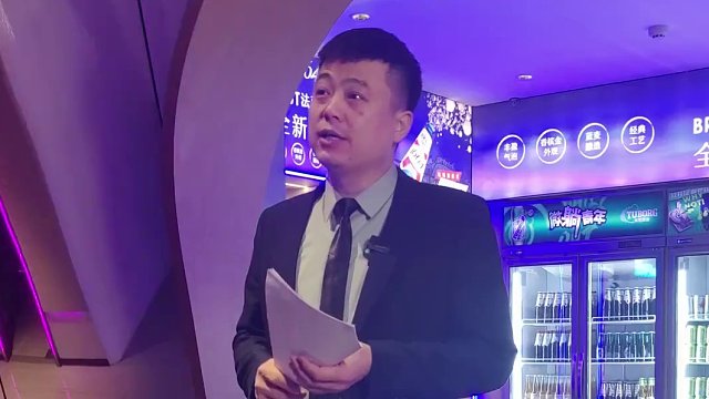 你看我像王八吗？ #搞笑 #元旦 小助手 #吃喝玩乐 #公司日常