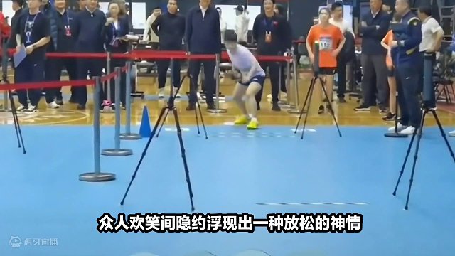 孙颖莎成可爱担当！体能大比武展现无穷魅力#国乒 #孙颖莎 #可爱到犯规 #巴黎奥运会 #体能大比武 