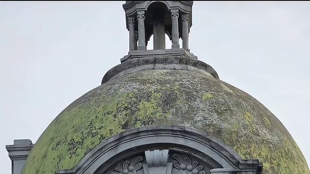 如此精美的省文保江苏邮政管理局旧址也已破旧不堪
#历史 #文保 #南京 #现场实拍 #每一帧都是热爱