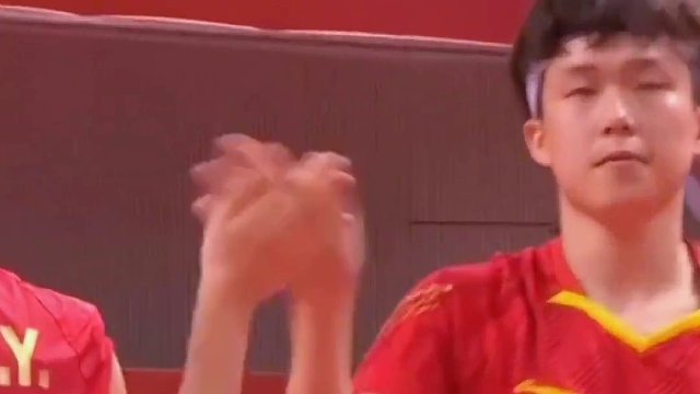 看大头的双标现场，就这样宠着妹宝吧。#孙颖莎 #王楚钦