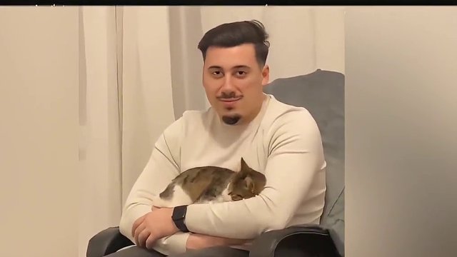 ：装模作样五分钟，荣华富贵一辈子